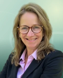 Profilfoto von Birgit aus Kempten. Berufswunsch: Alltagshelfer/in und Betreuer/in. Branche: Events, Messen, Promotion und Gastronomie, Hotellerie, Tourismus.