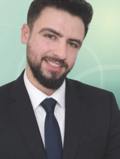 Profilfoto von Ahmed aus Minden. Berufswunsch: Assistent/in – Hotelmanagement und Dolmetscher/in / Übersetzer/in. Branche: Nachhilfe, Unterricht und Wirtschaft, Sekretariat.
