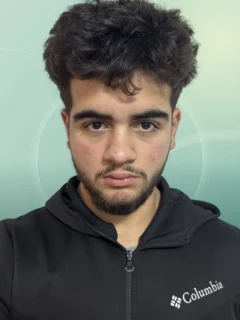 Profilfoto von Muhammed aus Düren. Berufswunsch: Fachkraft – Kurier-, Express- und Postdienstleistungen und Gastronomiefachmann/-frau. Branche: Gastronomie, Hotellerie, Tourismus.