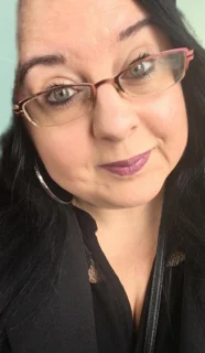 Profilfoto von Stefanie aus Göttingen. Berufswunsch: Gebäudereiniger/in. Branche: Reinigung, Facility Management.