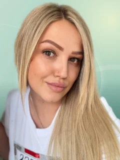 Profilfoto von Mersiha aus Donaueschingen. Berufswunsch: Gebäudereiniger/in und Produktionshelfer/in. Branche: Reinigung, Facility Management.