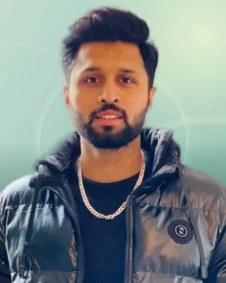 Profilfoto von Wajahat aus Erlangen. Berufswunsch: Vorzimmerkraft. Branche: IT, Informatik, Programmierung.