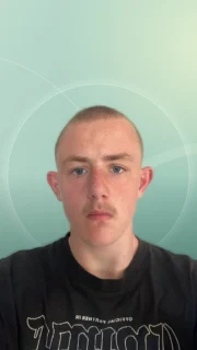 Profilfoto von Julien aus Zeitz. Berufswunsch: Verkäufer/in. Branche: Verkauf, Handel.