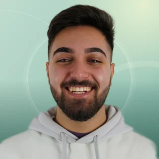 Profilfoto von Tugay aus Augsburg. Berufswunsch: Fahrer/in und Lieferfahrer/in. Branche: Gastronomie, Hotellerie, Tourismus.