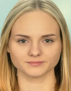 Profilfoto von Elisa-Marie aus Lauta. Berufswunsch: Alltagshelfer/in und Bürohelfer/in. Branche: Haushalt, Babysitting und Kundenservice.