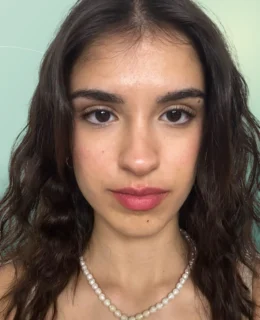 Profilfoto von Gloria aus Mörfelden. Berufswunsch: Babysitter/in. Branche: Haushalt, Babysitting.