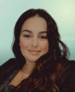 Profilfoto von Yasmin aus Overath. Berufswunsch: Qualitätsmanager/in. Branche: Metall, Maschinenbau.