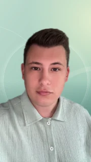 Profilfoto von Robin aus Laatzen. Berufswunsch: Maschinen- und Anlagenführer/in und Produktionshelfer/in. Branche: Produktion, Fertigung.