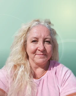 Profilfoto von Karin aus Mühldorf A. Inn. Berufswunsch: Fahrer/in. Branche: Kundenservice.
