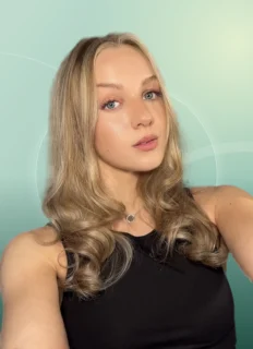 Profilfoto von Corinna aus Arnsberg. Berufswunsch: Chef-Hostess / Host und Club- & Gastro-Promoter/in. Branche: Design, Musik, Tanz, Schauspiel und Events, Messen, Promotion.