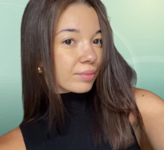 Profilfoto von Chiara-Tamina aus Siegen. Berufswunsch: Abo-Verkäufer/in und Account-Manager/in. Branche: Finanzen, Buchhaltung.