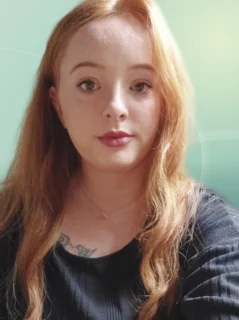 Profilfoto von Milena aus Durmersheim. Berufswunsch: Alltagshelfer/in und Assistenz der Geschäftsführung. Branche: Haushalt, Babysitting und Körperpflege, Hauswirtschaft, Hygiene.