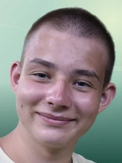Profilfoto von Finn aus Ilmenau. Berufswunsch: Altenpflegehelfer/in und Altenpfleger/in. Branche: Bildung, Pädagogik und Elektronik.