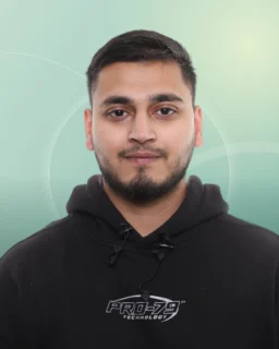Profilfoto von Omair aus Bonn. Berufswunsch: Veranstaltungskaufmann/-frau. Branche: Logistik, Transport, Verkehr.