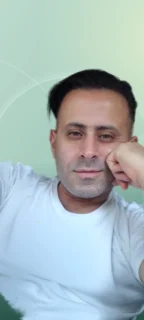 Profilfoto von Diako aus Regensburg. Berufswunsch: Reinigungskraft. Branche: Körperpflege, Hauswirtschaft, Hygiene.