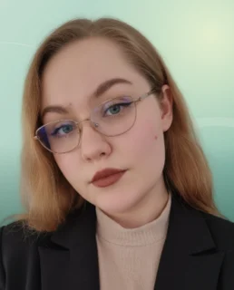 Profilfoto von Nicole aus Bochum. Berufswunsch: Buchhändler/in. Branche: Medien, Verlag, Druck.