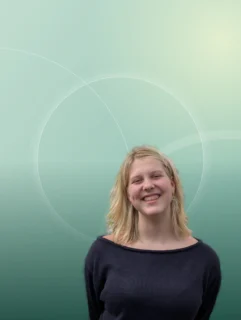 Profilfoto von Elea aus Roth. Berufswunsch: Bürohelfer/in und Empfangsmitarbeiter/in. Branche: Gastronomie, Hotellerie, Tourismus und Personalwesen, HR.