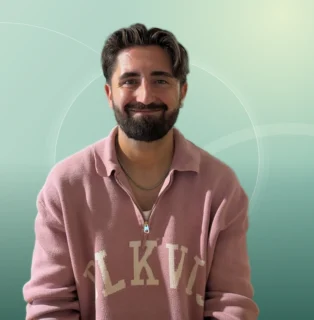 Profilfoto von Kevin aus Velbert. Berufswunsch: Fahrer/in und Kellner/in. Branche: Gastronomie, Hotellerie, Tourismus und Kundenservice.