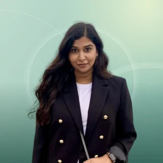 Profilfoto von Tharsika. Berufswunsch: Assistent/in – Controlling und Bürohelfer/in. Branche: Bauwesen, Architektur und Bildung, Pädagogik.