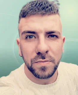 Profilfoto von Luís aus Cuxhaven. Berufswunsch: Reinigungskraft. Branche: Reinigung, Facility Management.