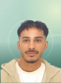 Profilfoto von Mehmet aus Öpfingen. Berufswunsch: Fahrer/in und Lieferfahrer/in. Branche: Logistik, Transport, Verkehr.
