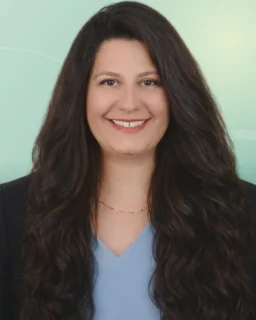 Profilfoto von Nadine aus Regensburg. Berufswunsch: Koch/Köchin und 3D-Designer/in. Branche: Elektronik und Gastronomie, Hotellerie, Tourismus.