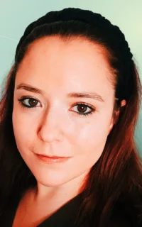 Profilfoto von Julia aus Zirndorf. Berufswunsch: Gastronomiefachmann/-frau und Influencer-Marketing-Manager/in. Branche: Events, Messen, Promotion und Design, Musik, Tanz, Schauspiel.