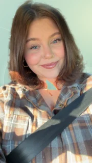 Profilfoto von Vanessa aus Bergkamen. Berufswunsch: Bürohelfer/in. Branche: Kundenservice.