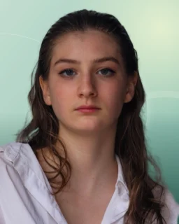 Profilfoto von Emiliia aus Kandern. Berufswunsch: Model. Branche: Events, Messen, Promotion und Design, Musik, Tanz, Schauspiel.