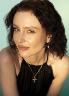 Profilfoto von Eleni aus Ratingen. Berufswunsch: Kaufmann/-frau - Einzelhandel. Branche: Logistik, Transport, Verkehr und Marketing, Werbung.