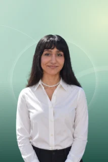Profilfoto von Yasaman aus Siegen. Berufswunsch: Assistent/in – Informatik (technische Informatik). Branche: IT, Informatik, Programmierung.