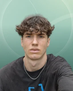 Profilfoto von Sebastian aus Öhringen. Berufswunsch: Fitnesstrainer/in. Branche: Medizintechnik, Reha, Sport, Bewegung.