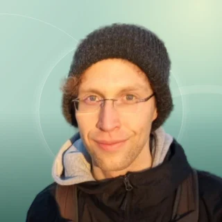 Profilfoto von Jonas aus Berlin. Berufswunsch: Auf- & Abbauhelfer/in und Bäcker/in. Branche: Beratung, Consulting und Design, Musik, Tanz, Schauspiel.