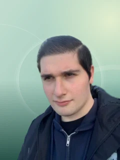 Profilfoto von Melih aus Duisburg. Berufswunsch: Lagerhelfer/in und Umzugshelfer/in. Branche: Logistik, Transport, Verkehr.
