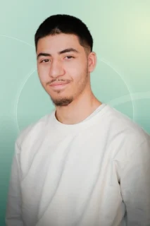 Profilfoto von Hawal aus Minden. Berufswunsch: Helfer/in - Verkauf. Branche: Reinigung, Facility Management und Sales, Vertrieb.