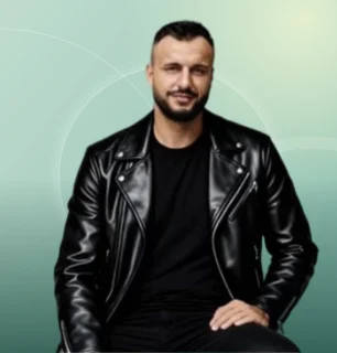Profilfoto von Mensur. Berufswunsch: Bestattermeister/in. Branche: Logistik, Transport, Verkehr.