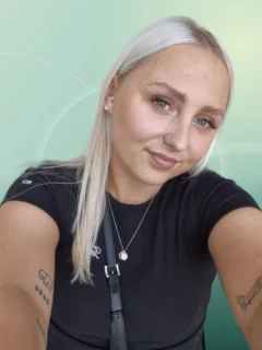 Profilfoto von Nathalie aus Braunschweig. Berufswunsch: Assistent/in – Controlling und Helfer/in - Verkauf. Branche: Beratung, Consulting und Events, Messen, Promotion.