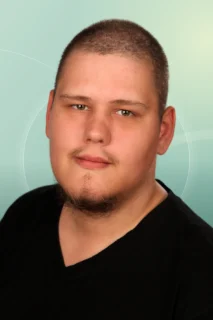 Profilfoto von Pascal aus Lünen. Berufswunsch: Lagerhelfer/in. Branche: Logistik, Transport, Verkehr.