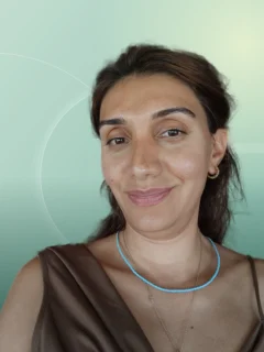 Profilfoto von Semira aus Neunkirchen. Berufswunsch: Bürohelfer/in. Branche: Bildung, Pädagogik und Design, Musik, Tanz, Schauspiel.