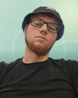 Profilfoto von Musa aus Trier. Berufswunsch: Logistikhelfer/in. Branche: Logistik, Transport, Verkehr.