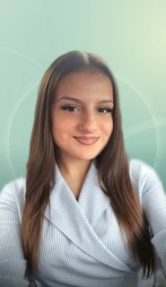 Profilfoto von Shania aus Düsseldorf. Berufswunsch: Bühnentänzer/in und Bürohelfer/in. Branche: Bildung, Pädagogik und Design, Musik, Tanz, Schauspiel.