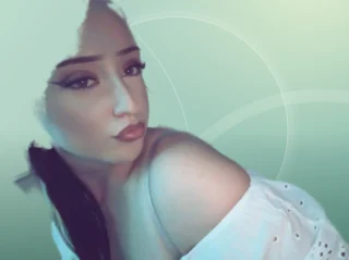 Profilfoto von Ronja aus Bottrop. Berufswunsch: Betreuungskraft. Branche: Körperpflege, Hauswirtschaft, Hygiene.