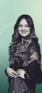 Profilfoto von Yasmin aus Adorf. Berufswunsch: Bürohelfer/in und Empfangsmitarbeiter/in. Branche: Beratung, Consulting und Kundenservice.
