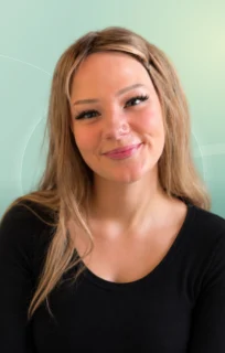 Profilfoto von Nora aus Schwegenheim. Berufswunsch: Rezeptionist/in. Branche: Gastronomie, Hotellerie, Tourismus.