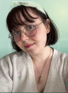 Profilfoto von Xenia aus Fürth. Berufswunsch: Babysitter/in und Barista. Branche: Bildung, Pädagogik und Gastronomie, Hotellerie, Tourismus.