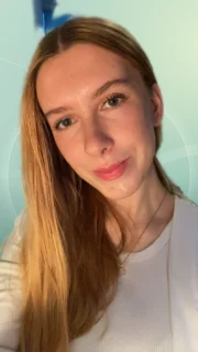 Profilfoto von Mia aus Halle (Saale). Berufswunsch: Messe-Moderator/in und Promoter/in. Branche: Medizin, Psychologie, Pflege und Nachhilfe, Unterricht.