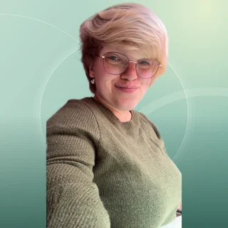 Profilfoto von Stefanie aus Emden. Berufswunsch: Sozialpädagogische/r Assistent/in / Kinderpfleger/in. Branche: Bildung, Pädagogik und Nachhilfe, Unterricht.