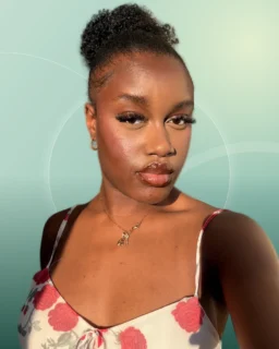 Profilfoto von Aicha aus Euskirchen. Berufswunsch: Bürohelfer/in und Kaufmann/-frau – Büromanagement. Branche: Kundenservice und Management.