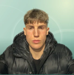 Profilfoto von Demian aus Ranstadt. Berufswunsch: Fachkraft – Schutz und Sicherheit. Branche: Schutz, Ordnung, Sicherheit.