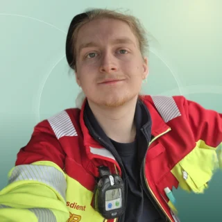 Profilfoto von Noah-David aus Wuppertal. Berufswunsch: Abfüller/in. Branche: Events, Messen, Promotion und Gastronomie, Hotellerie, Tourismus.